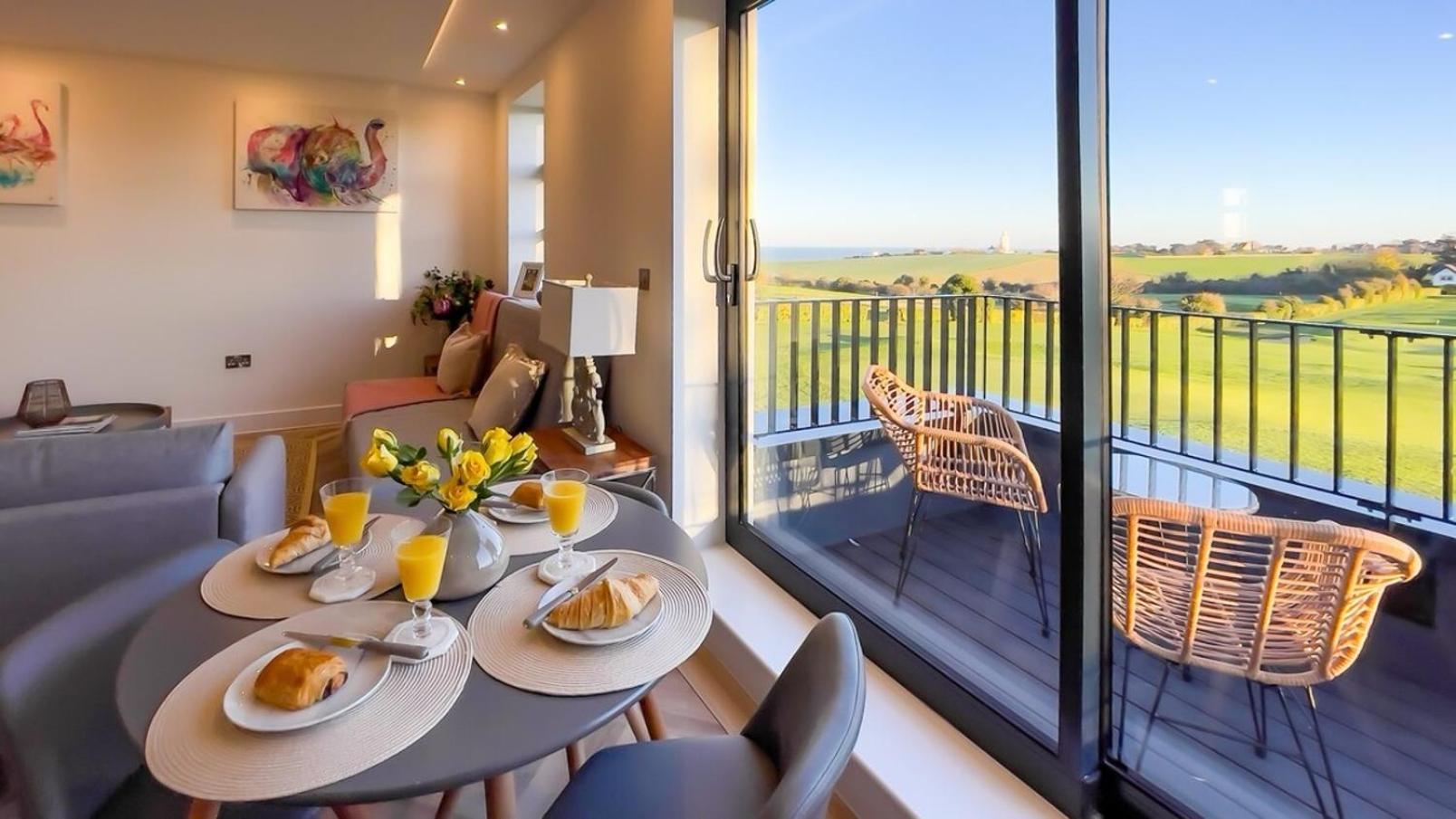 Luxury Ocean & North Foreland Golf View By Adliv Broadstairs Extérieur photo